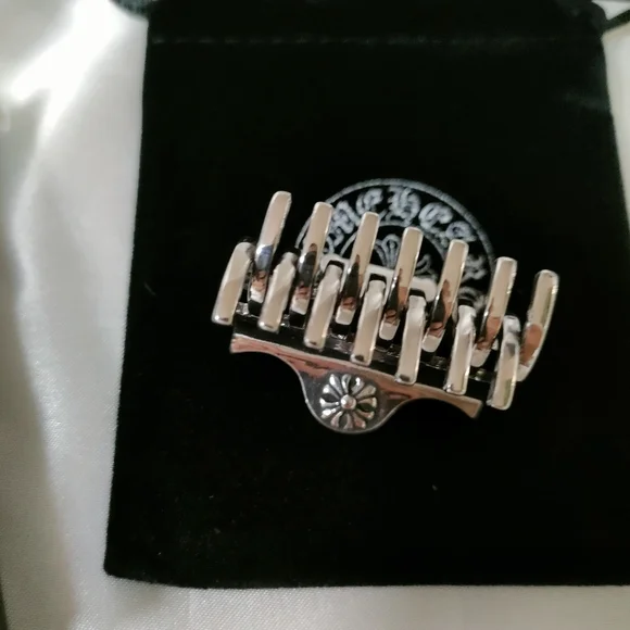 Chrome Hearts vintage Silver Hair Clip CHH23166_1_enlarged.jpg?auto=  main image 4